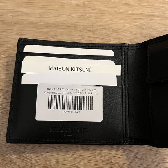 Maison Kitsune Tricolor Fox Compact Bifold Wallet Black (New) - Picture 2 of 15